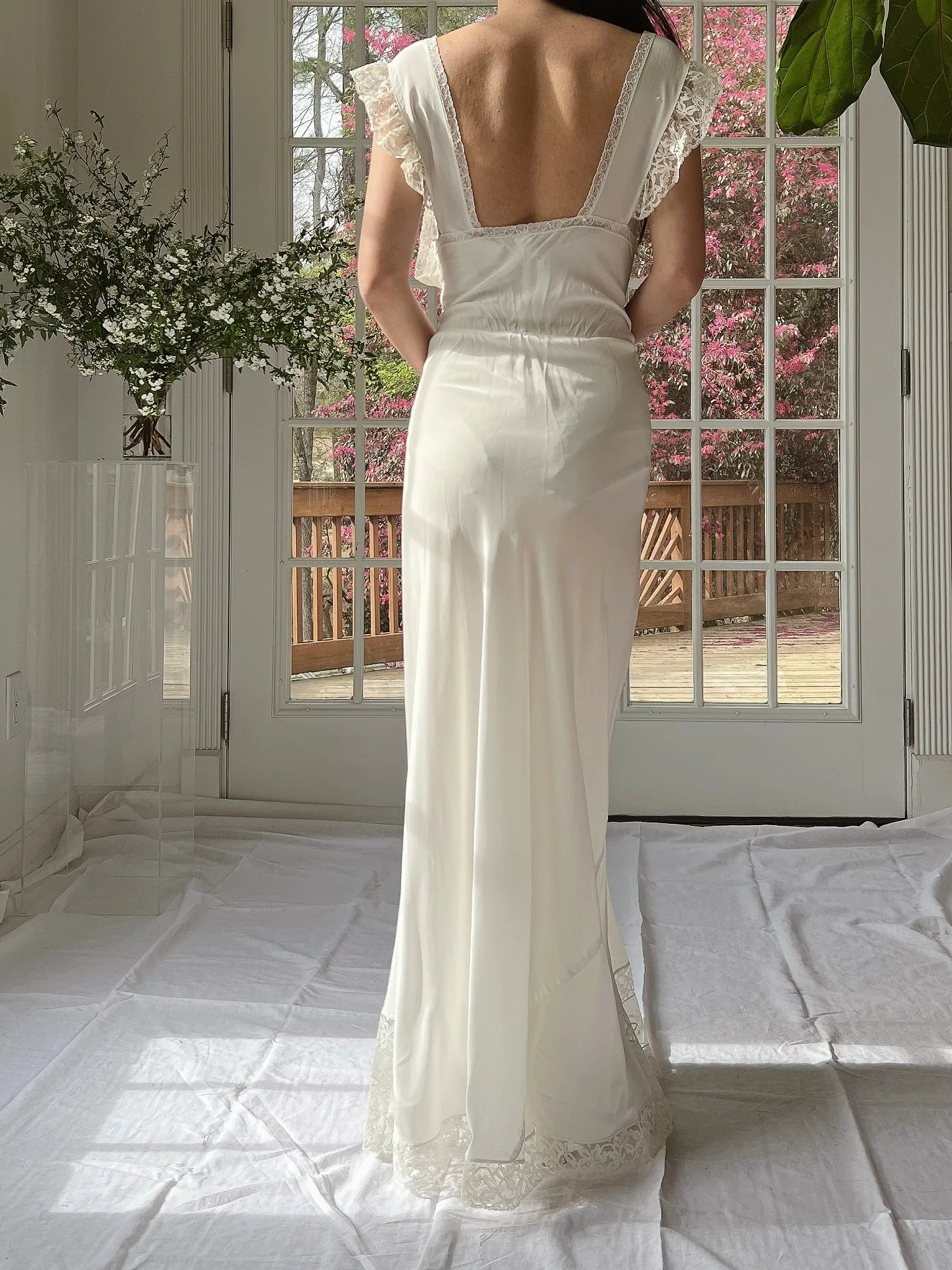 1930s Off White Flutter Rayon Slip - M