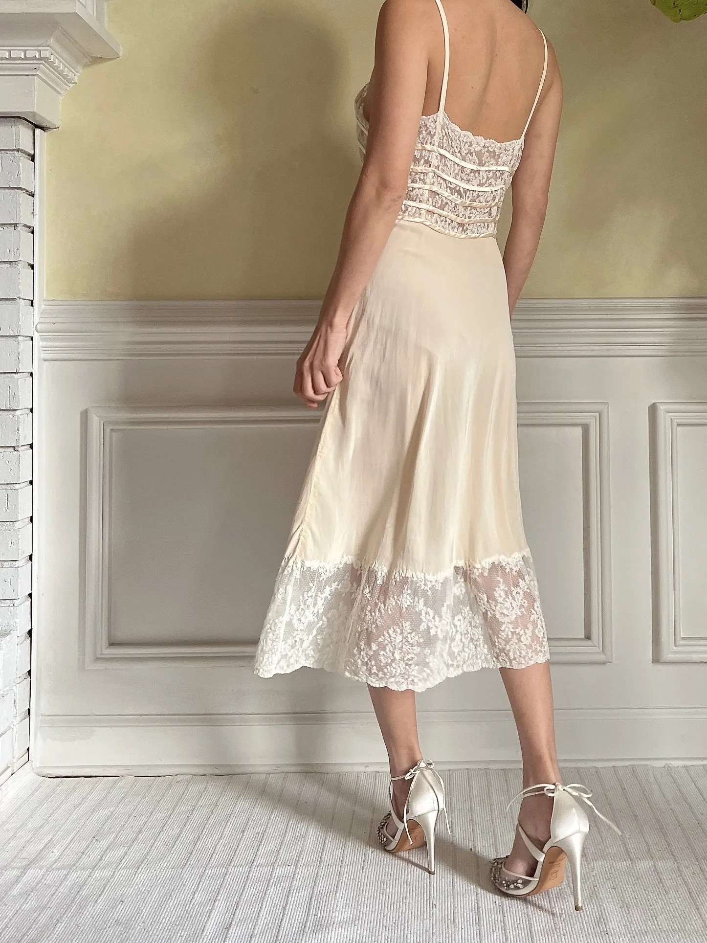 1930s Silk Crepe Alecon Lace Slip Dress - XS