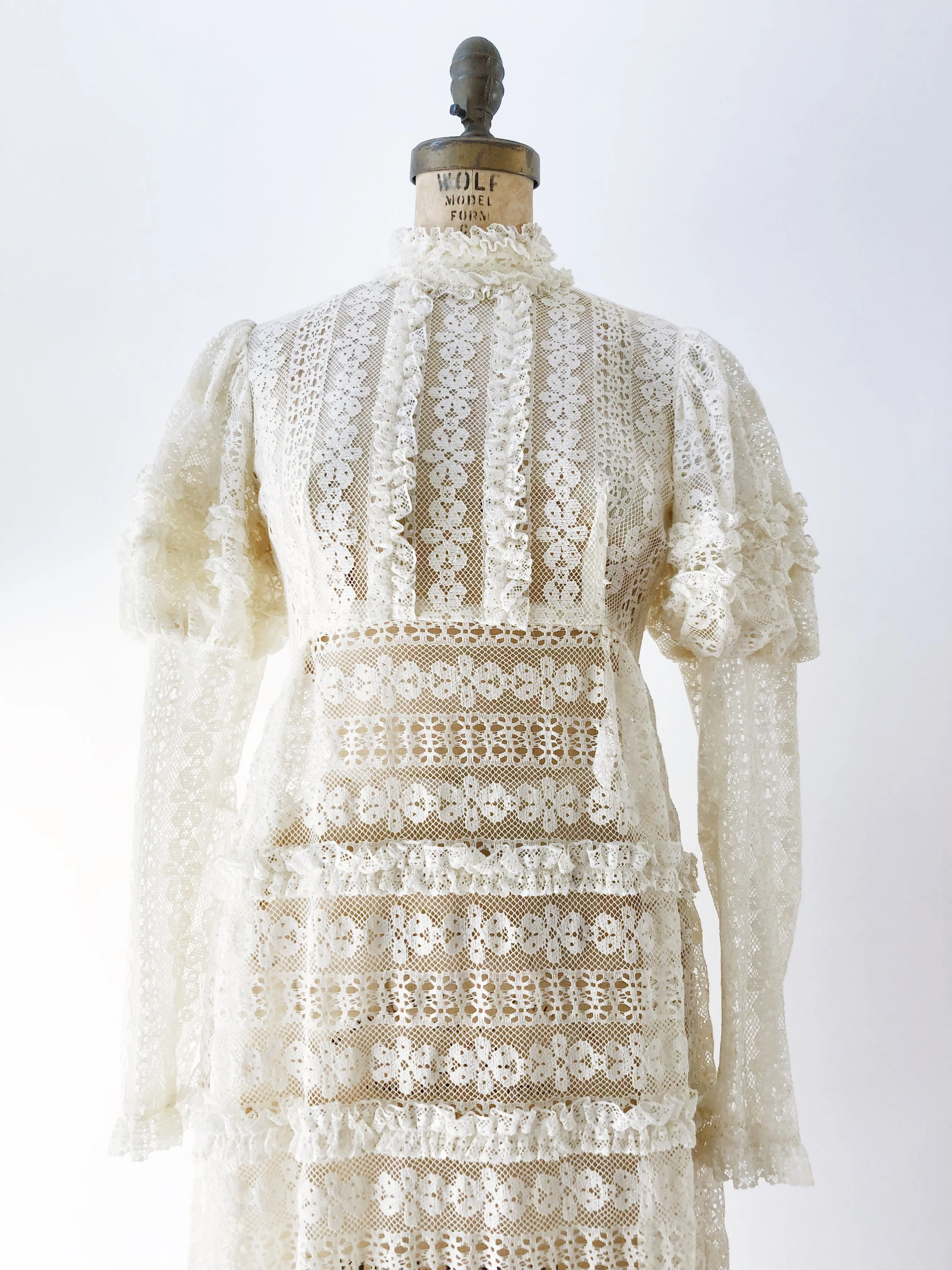 1970s Bohemian Puff Sleeves Lace Dress - S