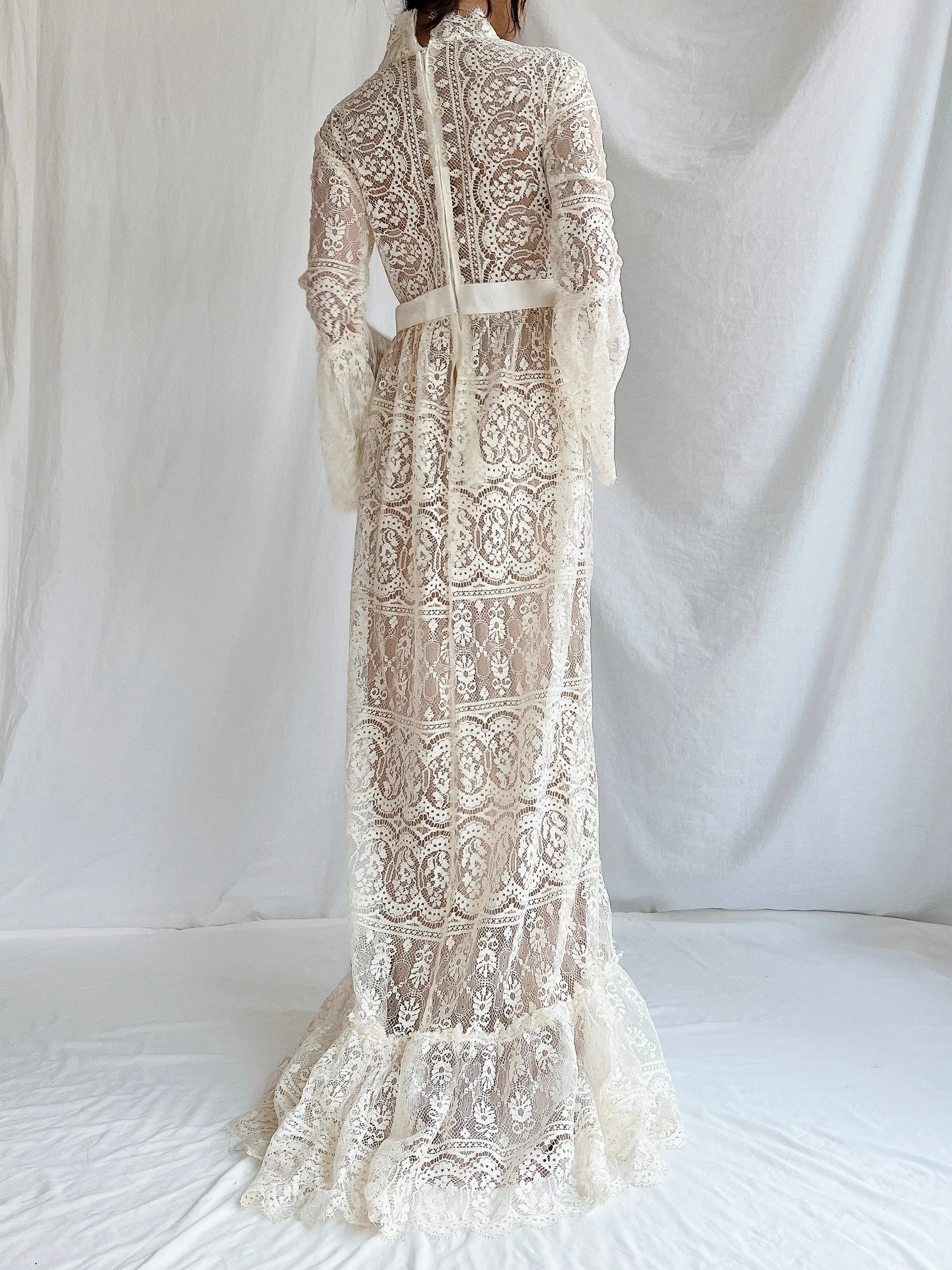 1970s Sheer Filet Lace Gown - M