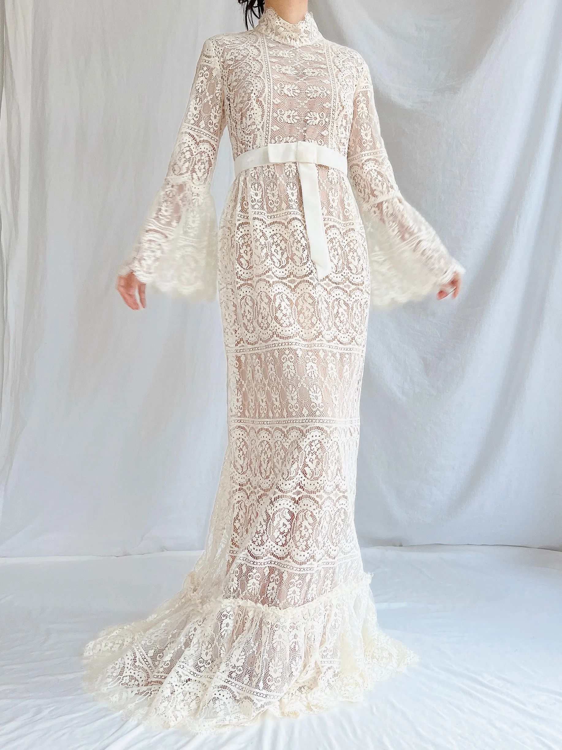 1970s Sheer Filet Lace Gown - M