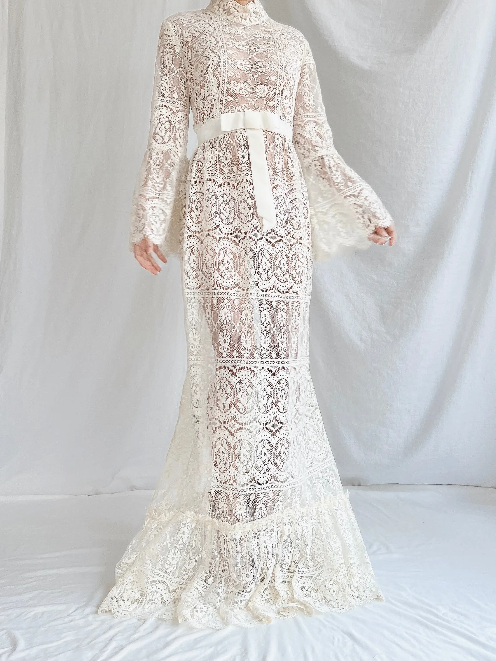 1970s Sheer Filet Lace Gown - M