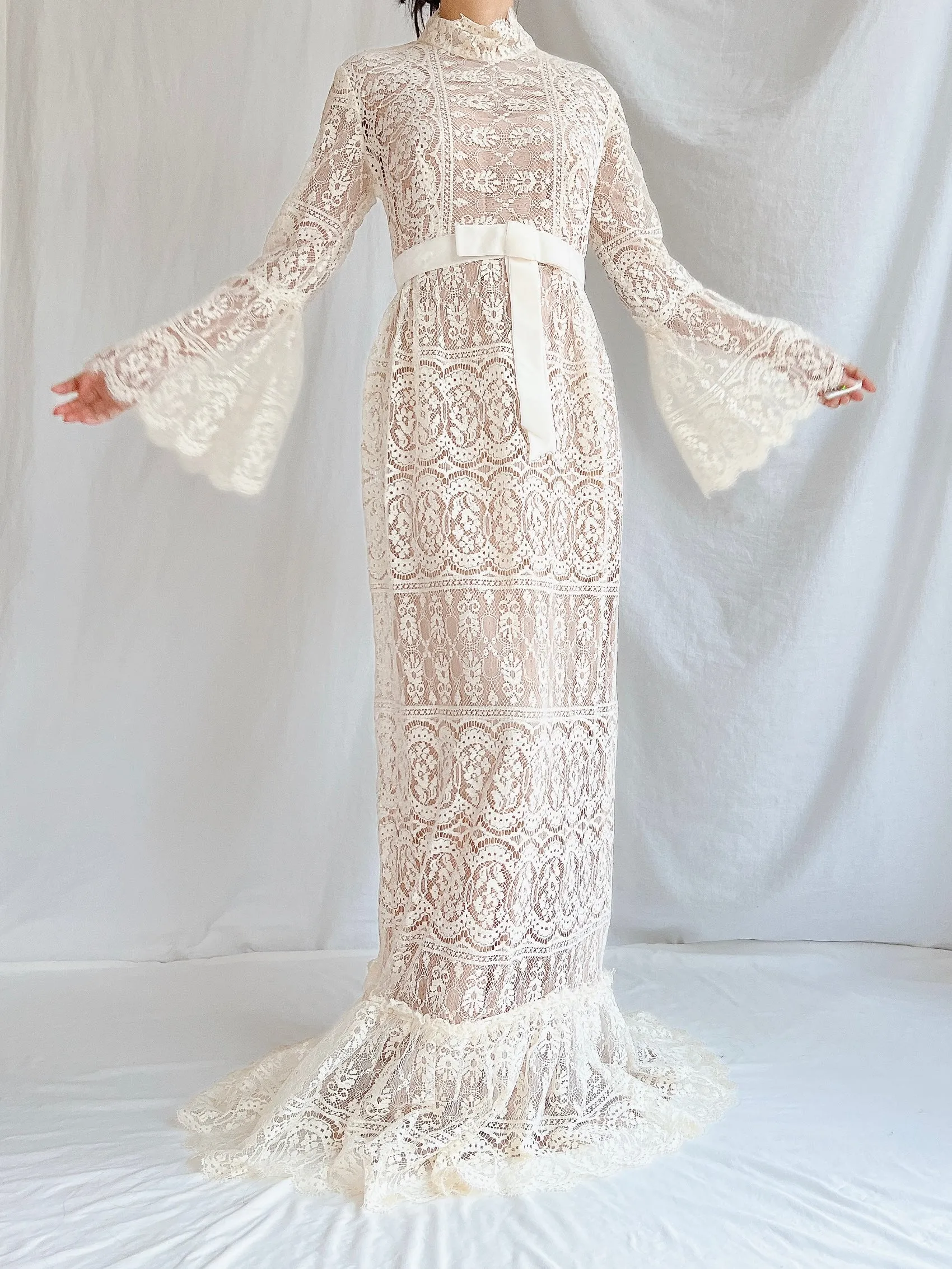 1970s Sheer Filet Lace Gown - M