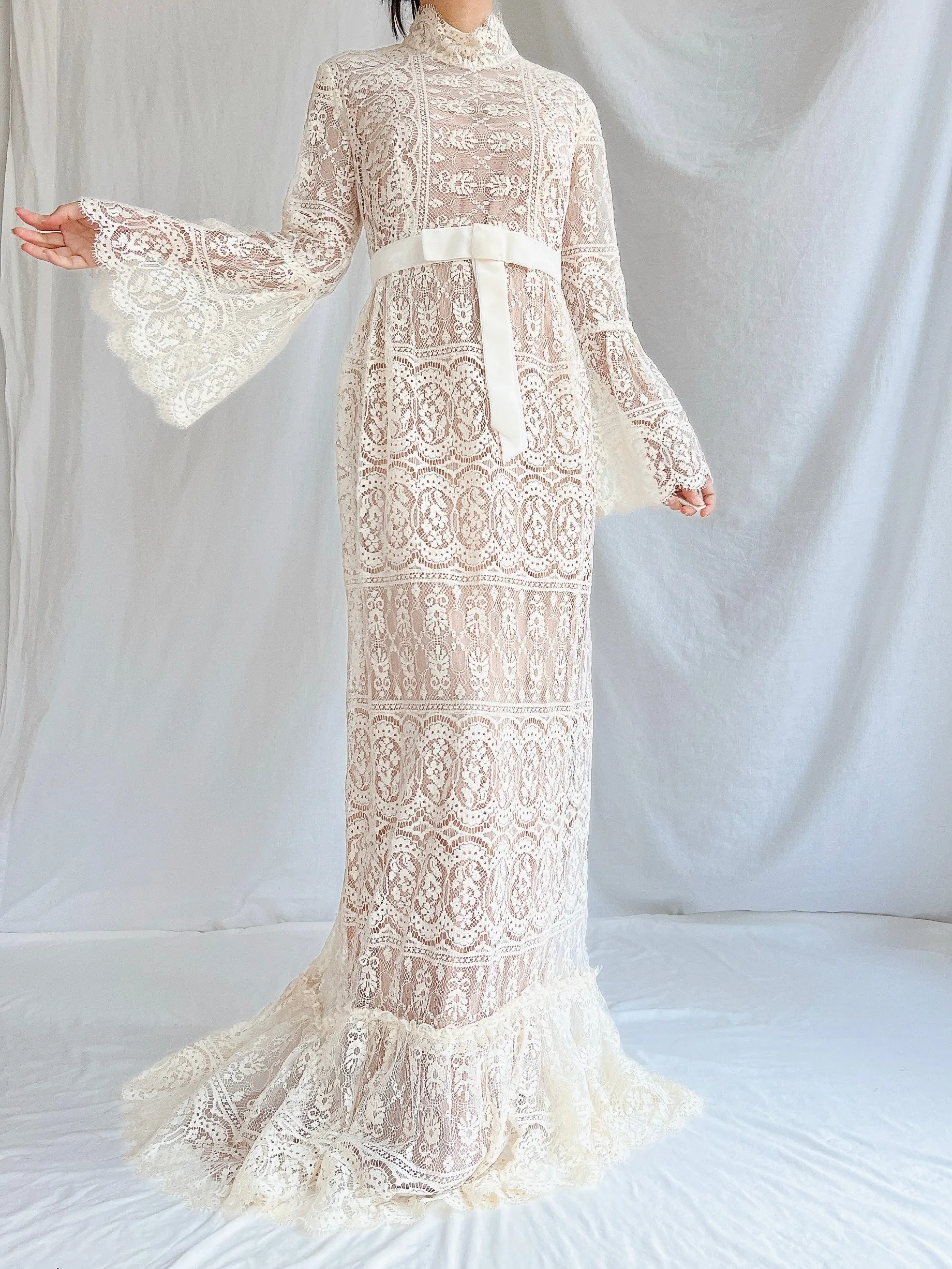 1970s Sheer Filet Lace Gown - M