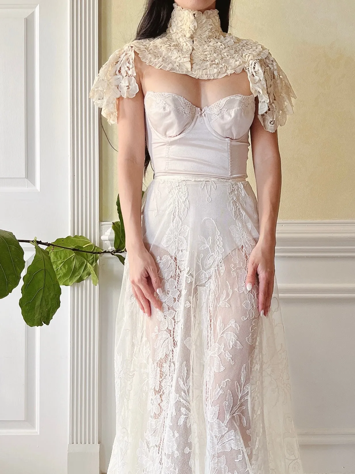 Antique Silk and Battenburg Lace Collar - XS