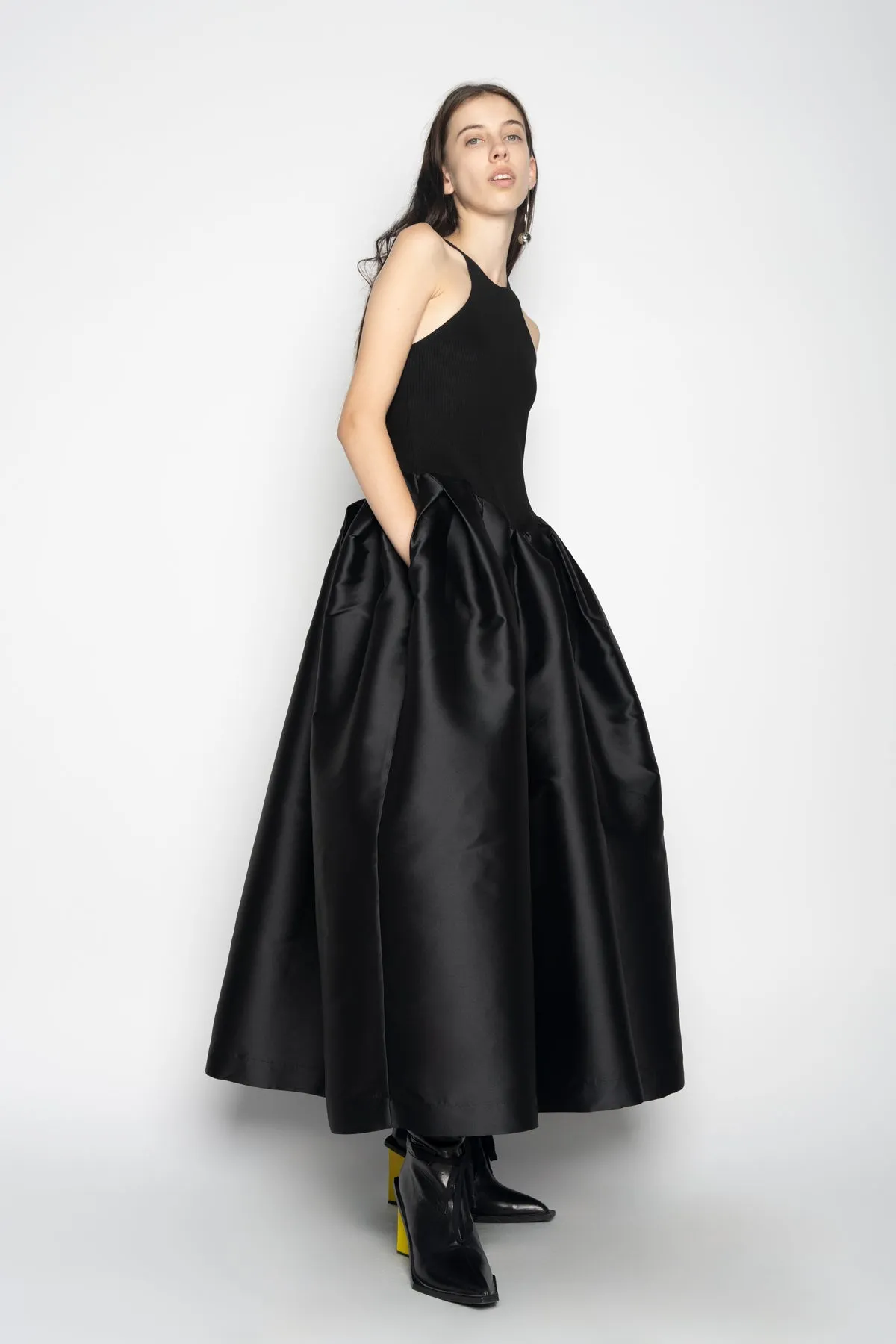 BLACK DRESS WITH TANK TOP SCOOPED