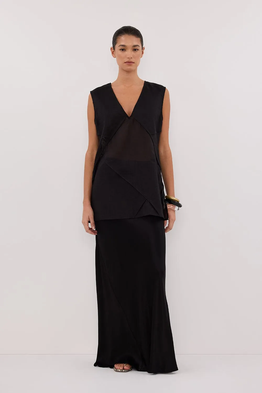 CARMEL BLACK RAMIE V NECK TOP