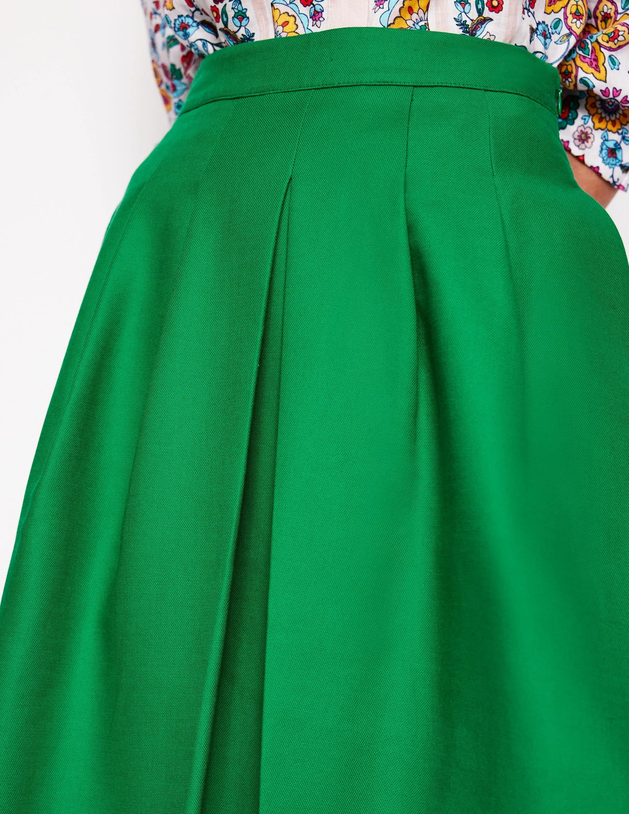Pleat Detail Midi Skirt-Rich Emerald