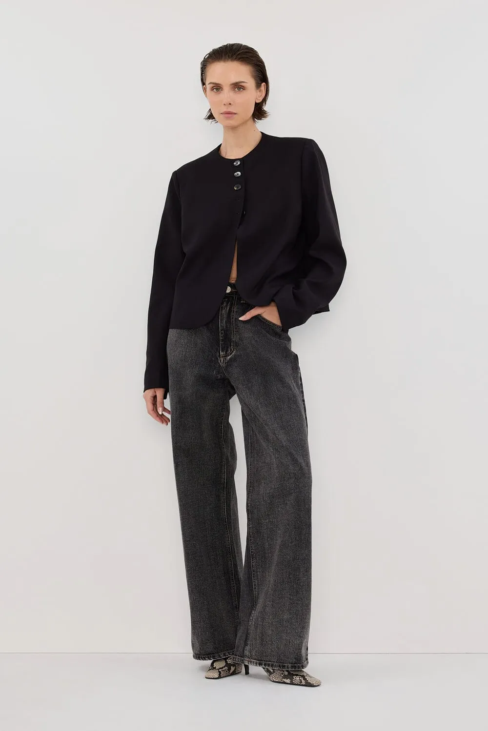 RYAN BLACK CROPPED BLAZER