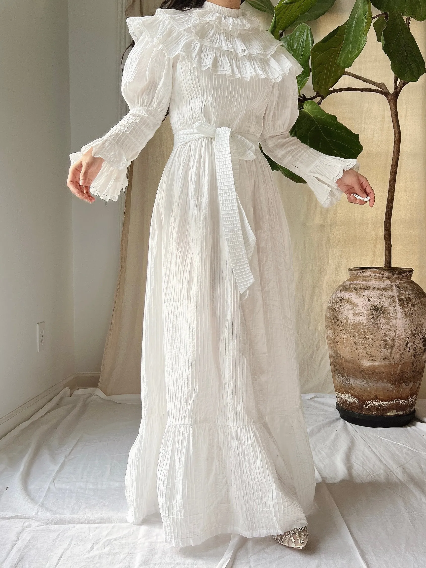 Vintage Pintucked Puff Sleeve Dress - S