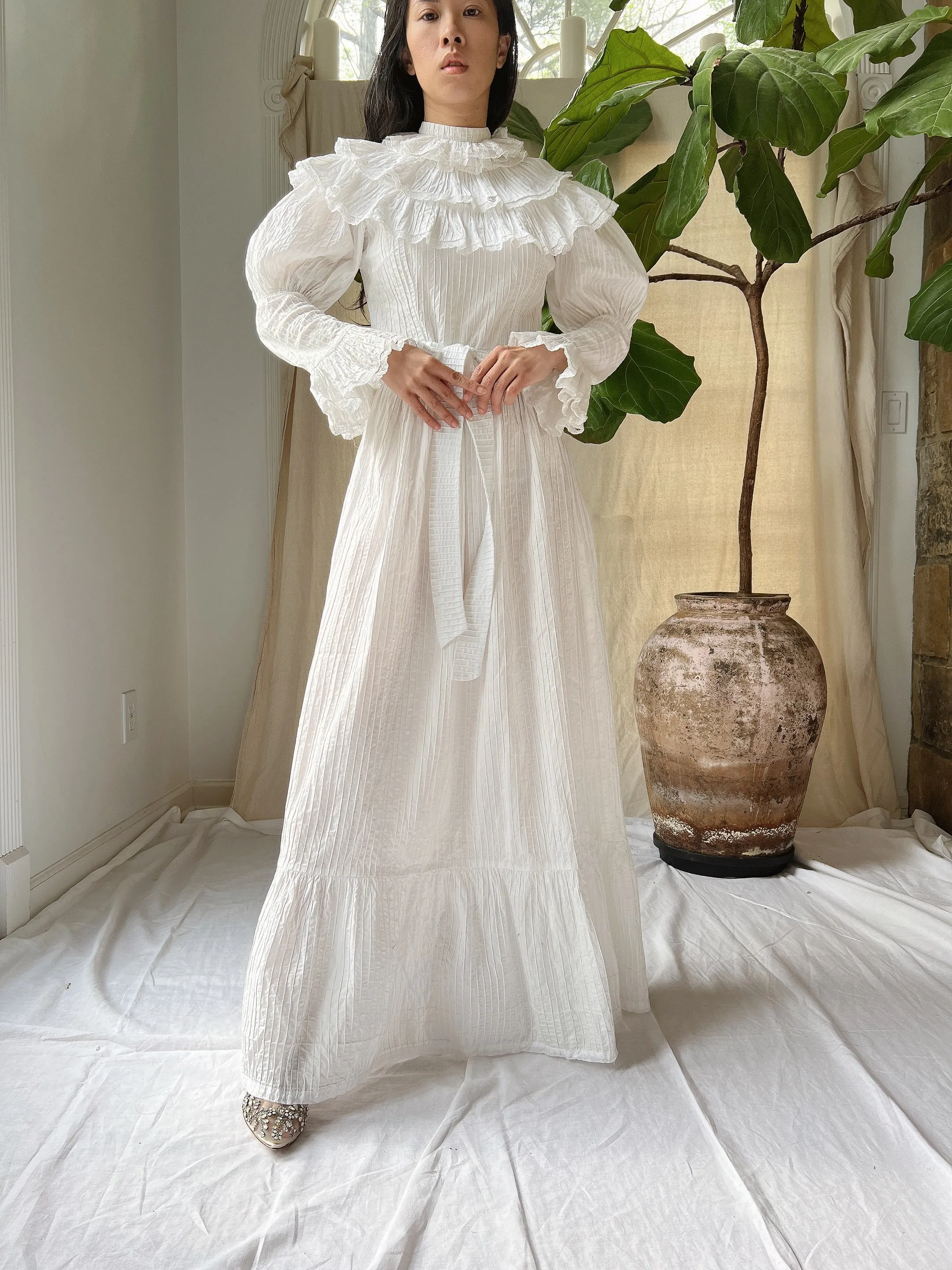 Vintage Pintucked Puff Sleeve Dress - S